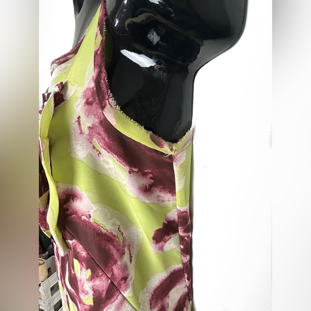 Simply Vera Wang Floral Dress - Picture 8 of 10
